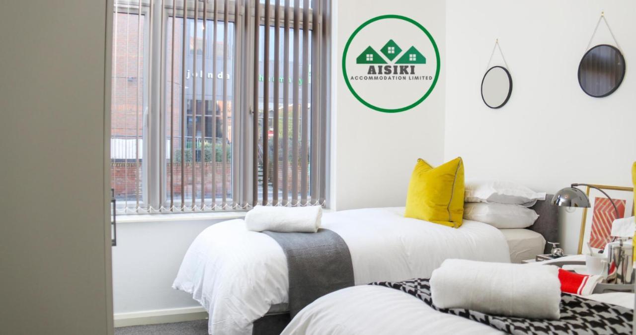 Aisiki Living At Upton Rd, Multiple 1, 2, Or 3 Bedroom Apartments, King Or Twin Beds With Free Wi-Fi & Parking Watford  Kültér fotó