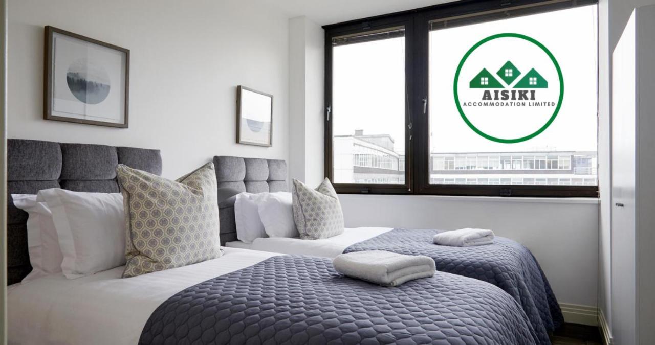 Aisiki Living At Upton Rd, Multiple 1, 2, Or 3 Bedroom Apartments, King Or Twin Beds With Free Wi-Fi & Parking Watford  Kültér fotó