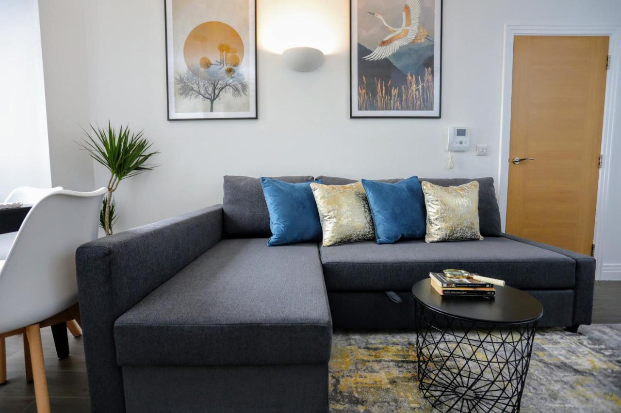 Aisiki Living At Upton Rd, Multiple 1, 2, Or 3 Bedroom Apartments, King Or Twin Beds With Free Wi-Fi & Parking Watford  Kültér fotó