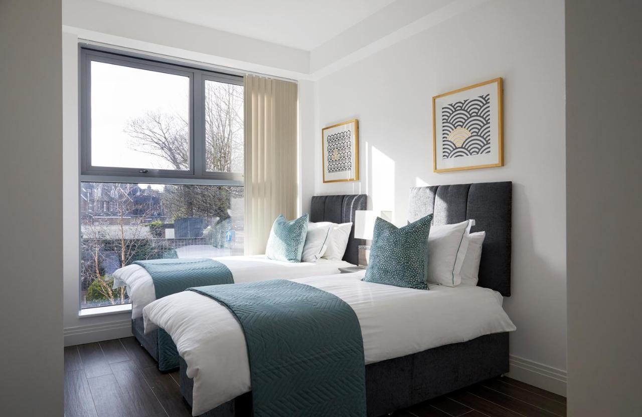 Aisiki Living At Upton Rd, Multiple 1, 2, Or 3 Bedroom Apartments, King Or Twin Beds With Free Wi-Fi & Parking Watford  Kültér fotó