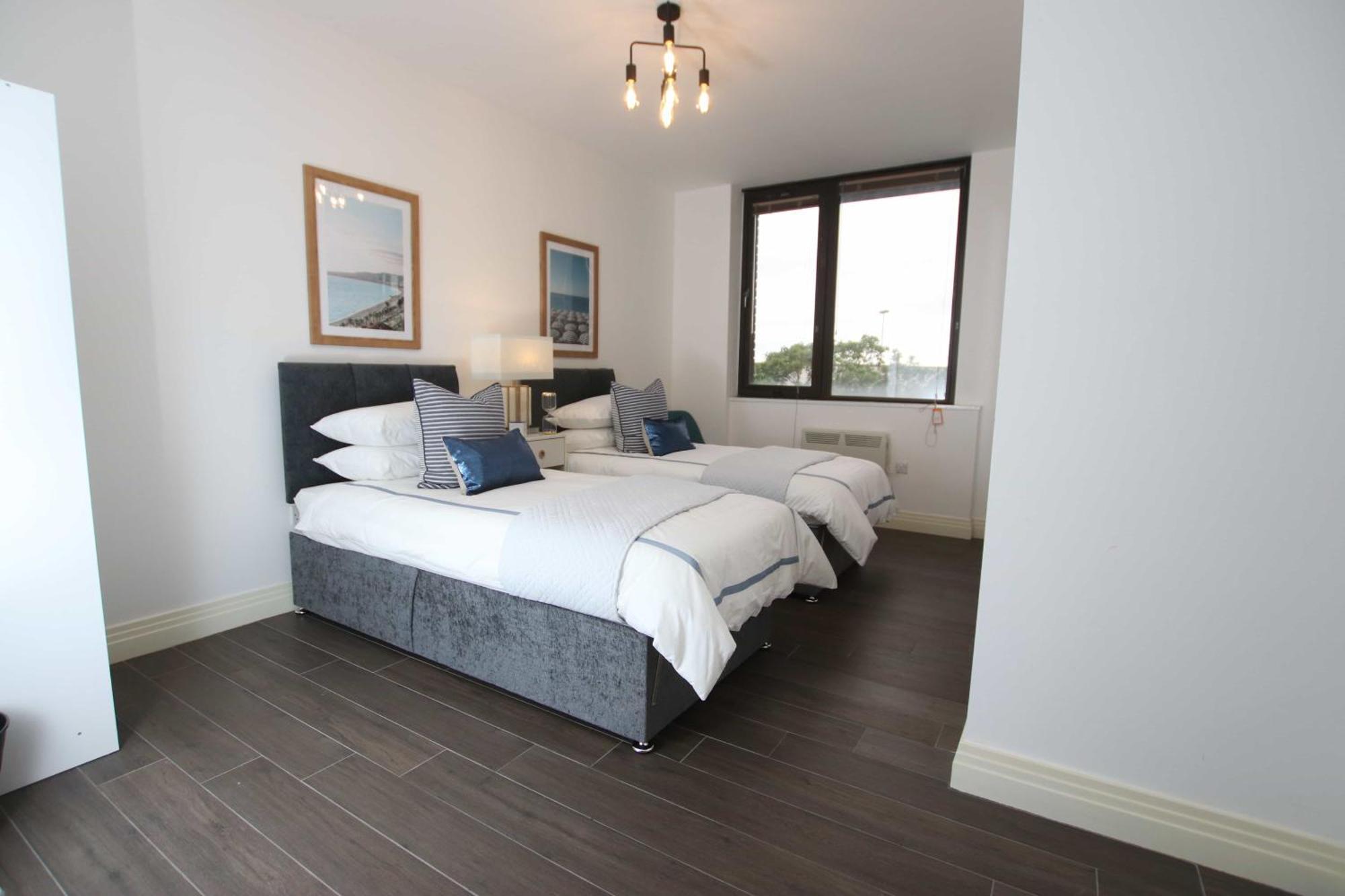 Aisiki Living At Upton Rd, Multiple 1, 2, Or 3 Bedroom Apartments, King Or Twin Beds With Free Wi-Fi & Parking Watford  Kültér fotó