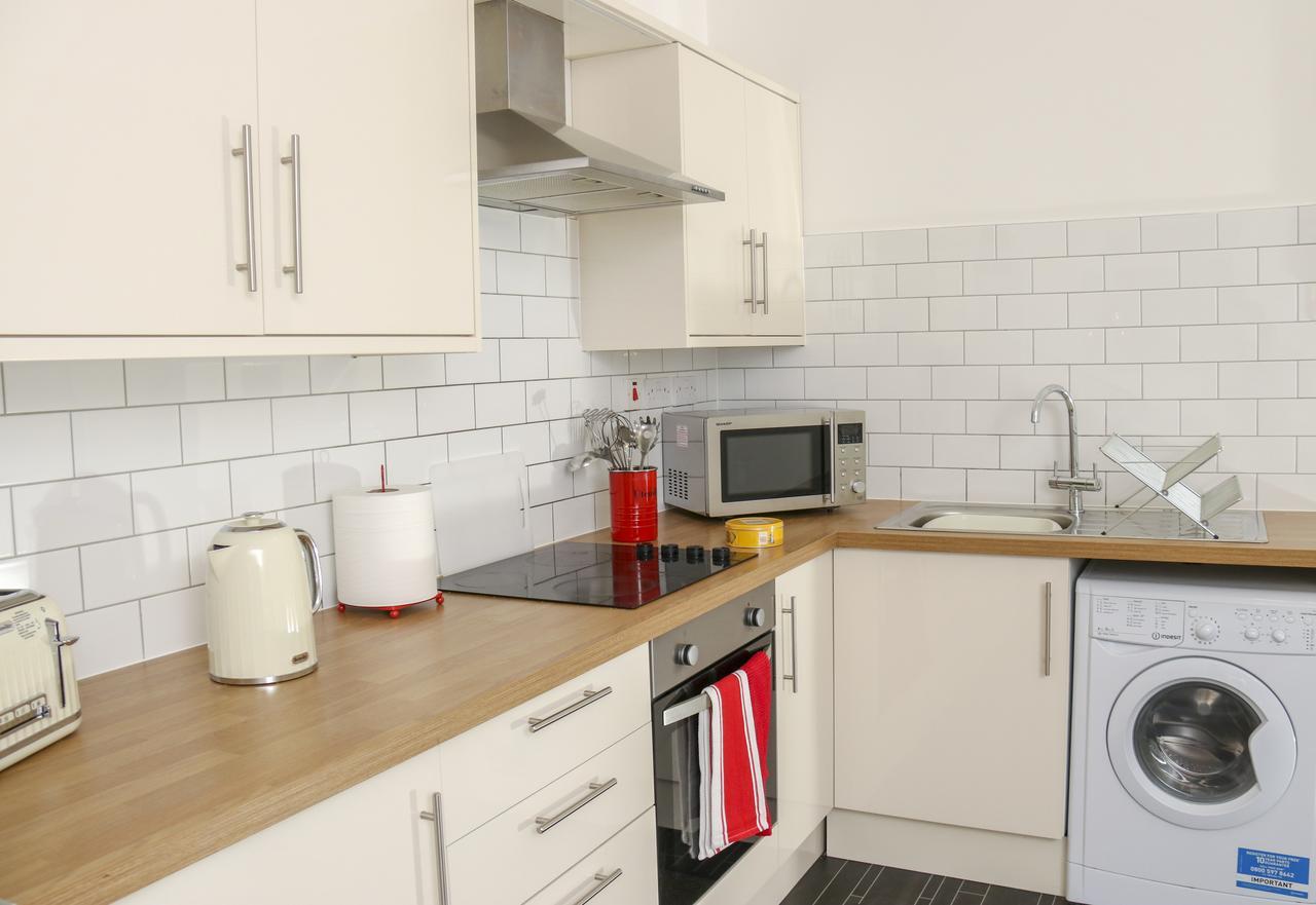 Aisiki Living At Upton Rd, Multiple 1, 2, Or 3 Bedroom Apartments, King Or Twin Beds With Free Wi-Fi & Parking Watford  Kültér fotó