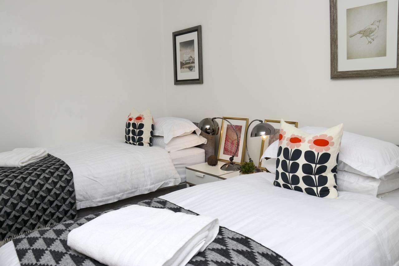 Aisiki Living At Upton Rd, Multiple 1, 2, Or 3 Bedroom Apartments, King Or Twin Beds With Free Wi-Fi & Parking Watford  Kültér fotó